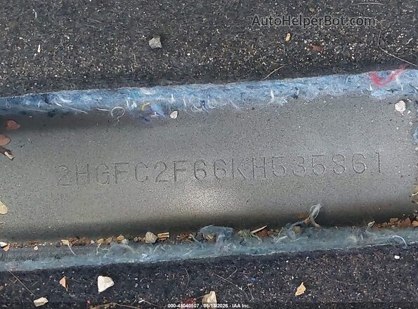 2HGFC2F66KH535861 2019 HONDA CIVIC Gray 