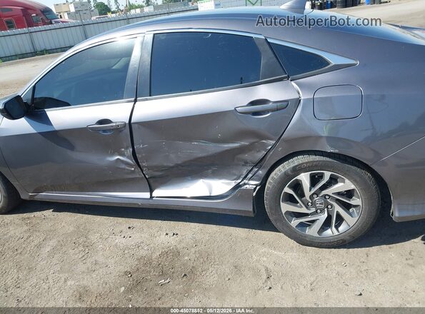 2HGFC2F74JH578215 2018 HONDA CIVIC Gray 