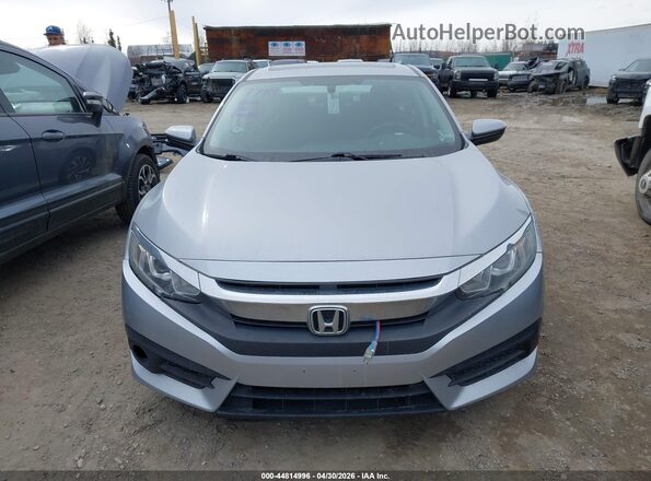 2HGFC2F75JH592074 2018 HONDA CIVIC Серебряный Вид щитка приборов