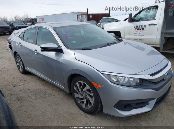 2HGFC2F75JH592074 2018 HONDA CIVIC Серебряный Вид задней части салона