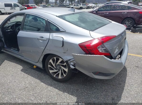 2HGFC2F79JH504921 2018 HONDA CIVIC Silver Front view