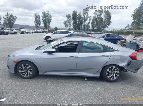 2HGFC2F79JH504921 2018 HONDA CIVIC Silver 360 interior view