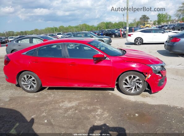 2HGFC2F88JH519788 2018 HONDA CIVIC Red Вид задньої частини салону