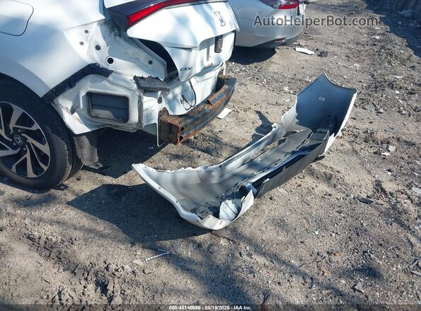2HGFC4B07GH305072 2016 HONDA CIVIC White Вид щитка приладів