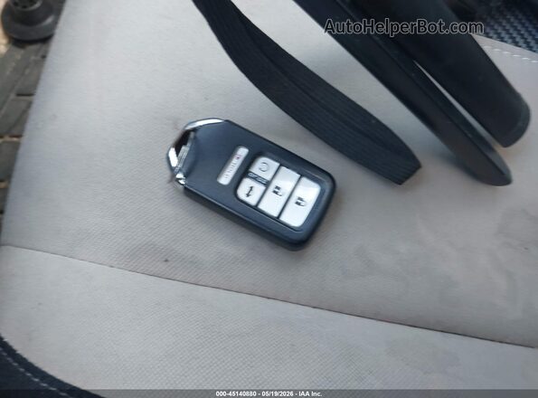 2HGFC4B07GH305072 2016 HONDA CIVIC White Вид панелі приладів