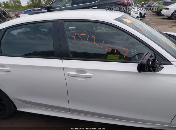 2HGFE2F52TH500219 2026 HONDA CIVIC White Widok wnętrza z tyłu