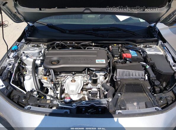 2HGFE2F52TH564339 2026 HONDA CIVIC Silver უკანა ხედი