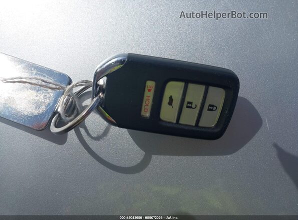 2HKRM4H52GH635706 2016 HONDA CR-V Серебряный Вид панели приборов