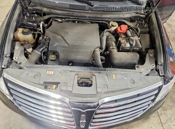 2LMHJ5AT0KBL01648 2019 LINCOLN MKT Black Widok komory silnika