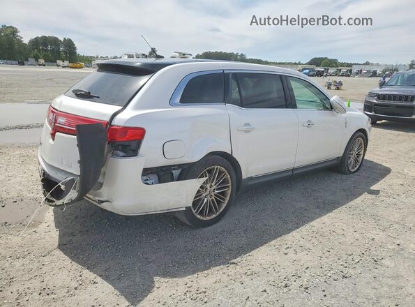 2LMHJ5AT0KBL02458 2019 LINCOLN MKT White Задня права чверть