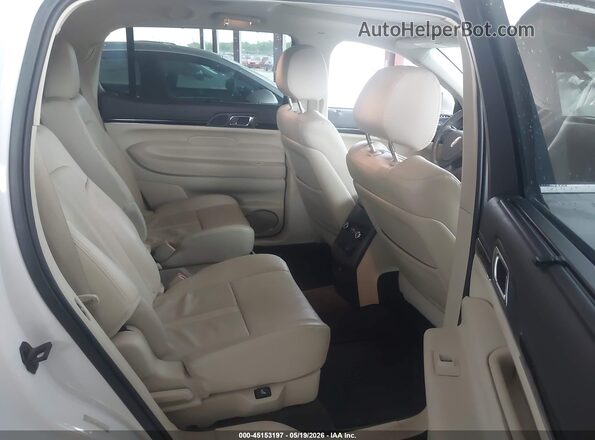 2LMHJ5ATXKBL00118 2019 LINCOLN MKT White VIN կոդի պիտակի տեսք