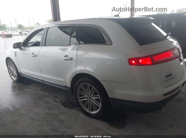 2LMHJ5ATXKBL00118 2019 LINCOLN MKT White Սալոնի 360 աստիճան տեսք