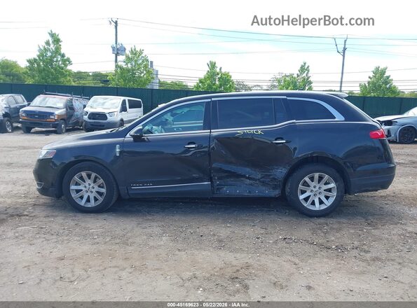 2LMHJ5NK2KBL04407 2019 LINCOLN MKT Black 360 interior view