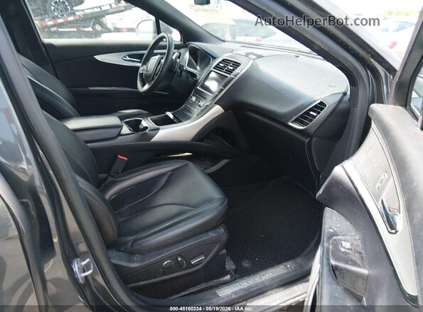 2LMPJ6J93KBL65334 2019 LINCOLN NAUTILUS Gray 