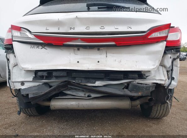 2LMPJ6JR1JBL34694 2018 LINCOLN MKX White Вид спереду