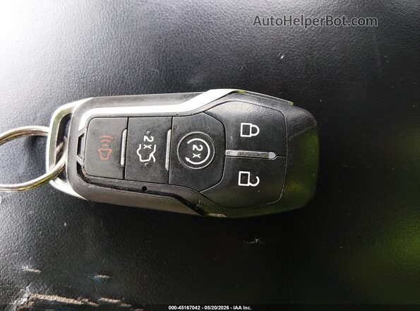 2LMPJ6JR9HBL25381 2017 LINCOLN MKX White Вид панелі приладів