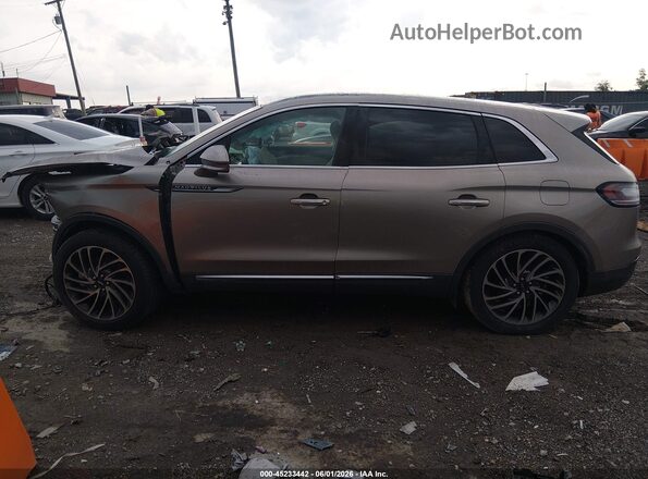 2LMPJ6K94LBL03439 2020 LINCOLN NAUTILUS Tan Вид задньої частини салону