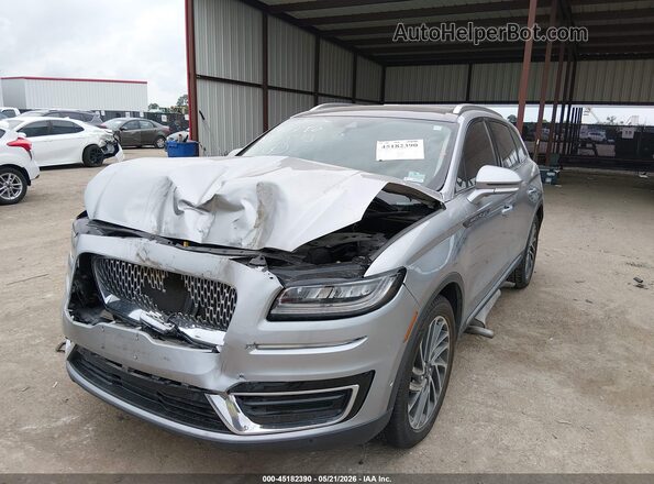 2LMPJ6K94LBL34626 2020 LINCOLN NAUTILUS Gray Vista tres cuartos delantera izquierda