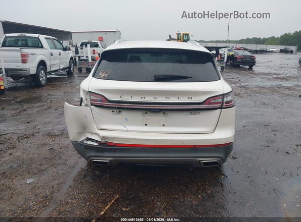2LMPJ6K9XKBL66544 2019 LINCOLN NAUTILUS White 