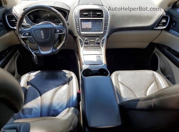 2LMPJ6L91KBL42485 2019 LINCOLN NAUTILUS Brown Вид панелі приладів