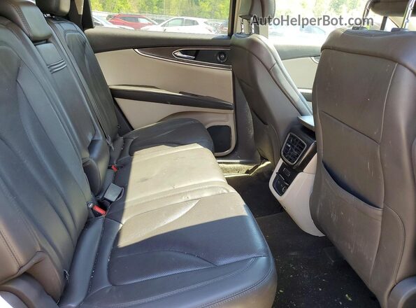2LMPJ6L91KBL42485 2019 LINCOLN NAUTILUS Brown Вид задньої частини салону