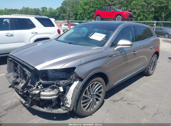 2LMPJ6L96KBL18232 2019 LINCOLN NAUTILUS Gray Przód lewy