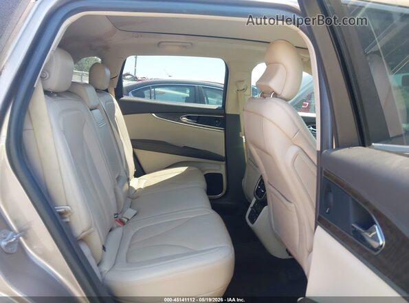 2LMPJ6L96KBL18232 2019 LINCOLN NAUTILUS Gray Widok naklejki z numerem VIN