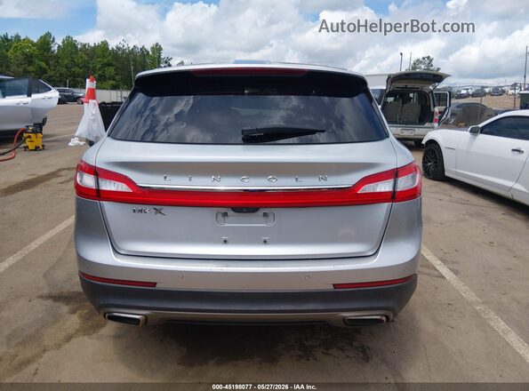 2LMPJ6LR2JBL37519 2018 LINCOLN MKX Silver 