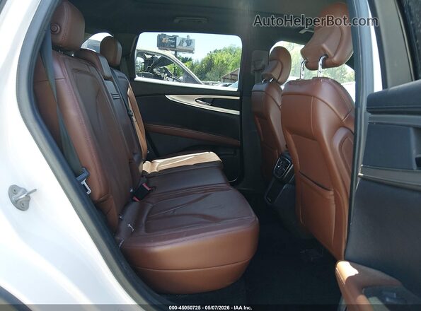 2LMPJ6LR4HBL20103 2017 LINCOLN MKX White VIN კოდის სტიკერის ხედი