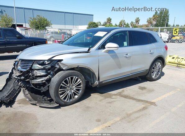 2LMPJ6LR4JBL12637 2018 LINCOLN MKX Silver Vista tres cuartos delantera izquierda