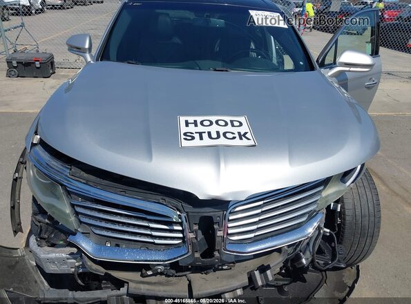 2LMPJ6LR4JBL12637 2018 LINCOLN MKX Silver Vista trasera