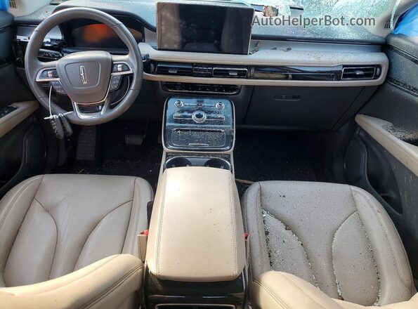 2LMPJ8J97NBL02561 2022 LINCOLN NAUTILUS Белый Вид панели приборов