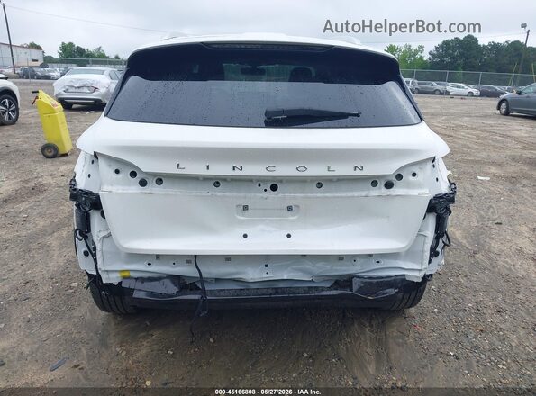 2LMPJ8J97PBL28368 2023 LINCOLN NAUTILUS White Widok z przodu
