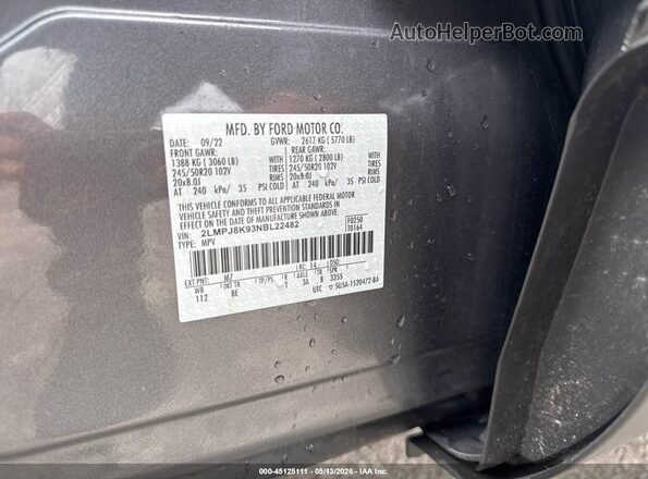 2LMPJ8K93NBL22482 2022 LINCOLN NAUTILUS Gray Շարժիչի բաժամունքի տեսք