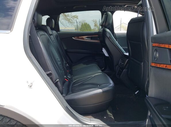 2LMPJ8K98LBL14066 2020 LINCOLN NAUTILUS White VIN კოდის სტიკერის ხედი