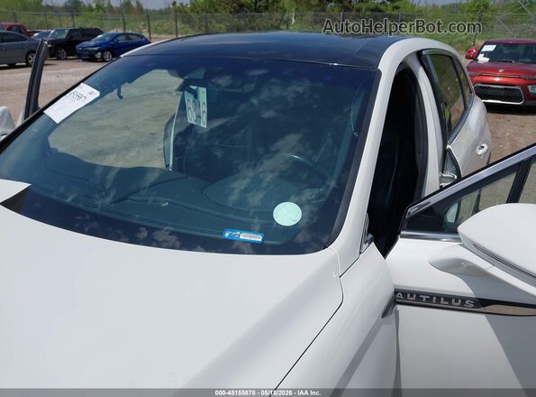 2LMPJ8K98LBL14066 2020 LINCOLN NAUTILUS White წინა ხედი
