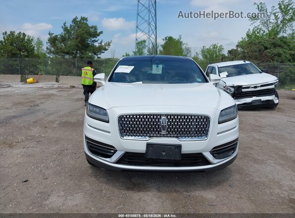 2LMPJ8K98LBL14066 2020 LINCOLN NAUTILUS White ხელსაწყოთა პანელის ხედი