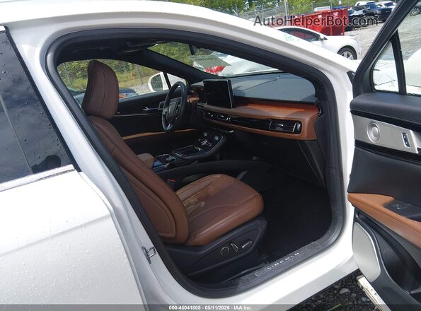 2LMPJ8KP9NBL12439 2022 LINCOLN NAUTILUS White Widok wnętrza z przodu