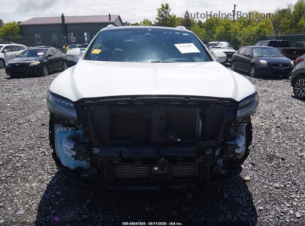 2LMPJ8KP9NBL12439 2022 LINCOLN NAUTILUS White Widok wnętrza z tyłu