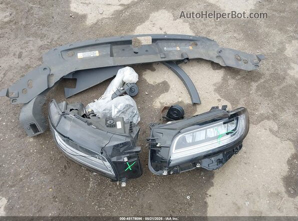 2LMPJ8L91KBL13189 2019 LINCOLN NAUTILUS Brown Սարքավորումների վահանակի տեսք