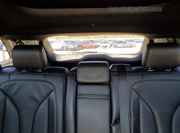 2LMPJ8L99KBL30242 2019 LINCOLN NAUTILUS White Вид задніх сидінь