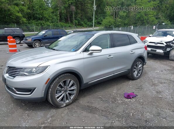2LMPJ8LP0HBL24224 2017 LINCOLN MKX Silver Vista tres cuartos delantera izquierda