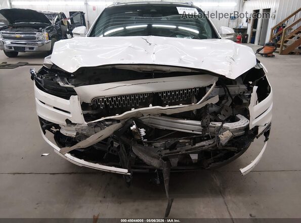 2LMPJ8LPXKBL66763 2019 LINCOLN NAUTILUS White წინა ხედი