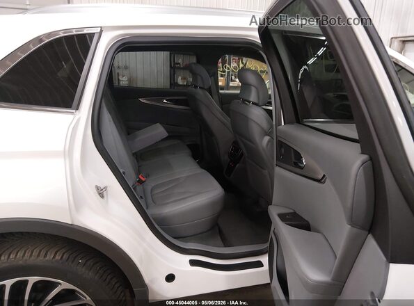 2LMPJ8LPXKBL66763 2019 LINCOLN NAUTILUS White VIN კოდის სტიკერის ხედი