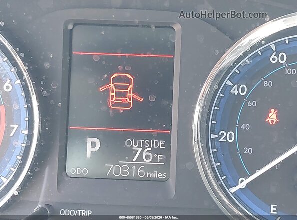 2T1BPRHE4HC797752 2017 TOYOTA LL Blue 