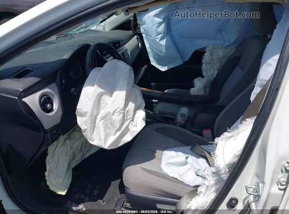 2T1BURHE0HC907415 2017 TOYOTA COROLLA White Front interior view