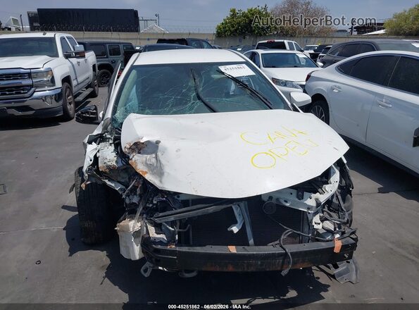 2T1BURHE0HC907415 2017 TOYOTA COROLLA White Rear interior view