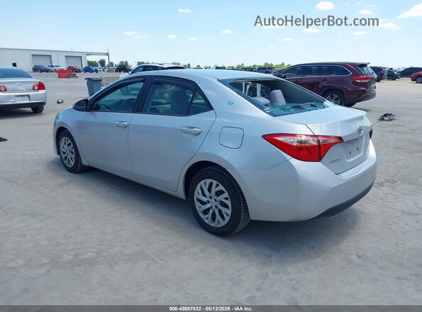 2T1BURHE1JC067750 2018 TOYOTA LL Серебряный Задняя левая четверть