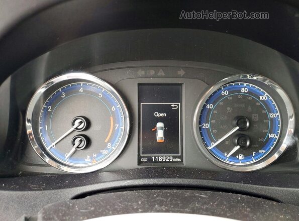 2T1BURHE1JC071152 2018 TOYOTA COROLLA Черный Вид щитка приборов
