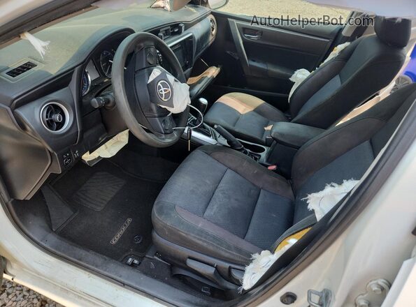 2T1BURHE1JC082765 2018 TOYOTA COROLLA Белый Вид салона спереди